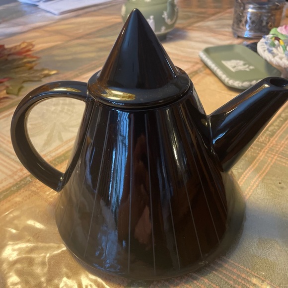 TOSCANY Vintage Midcentury Art Deco Claudia Shuride BLACK Teapot - Picture 1 of 4